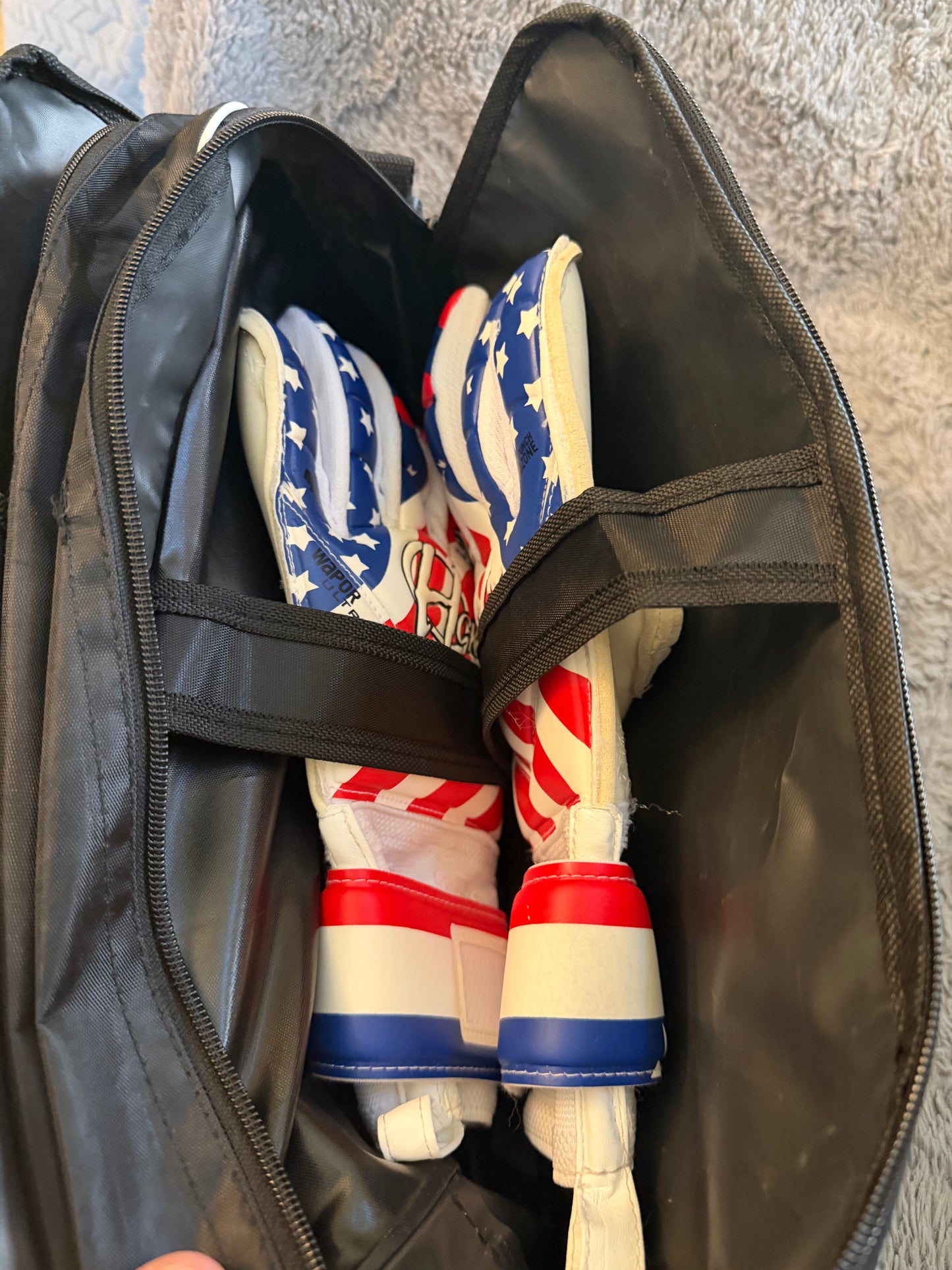 GK Glove Company Shield- Glove Bag