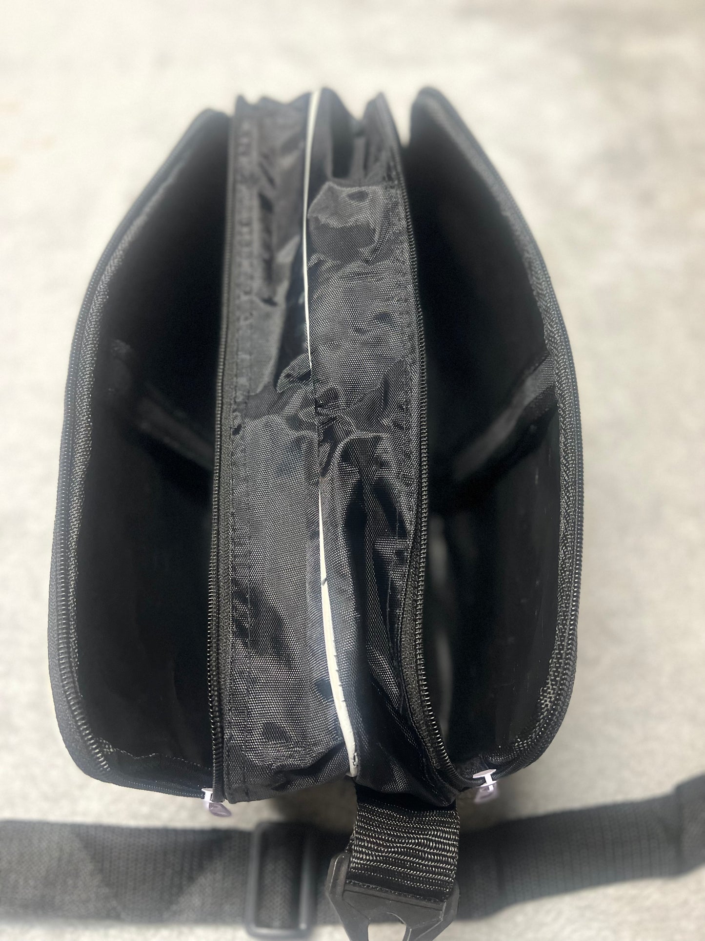 GK Glove Company Shield- Glove Bag
